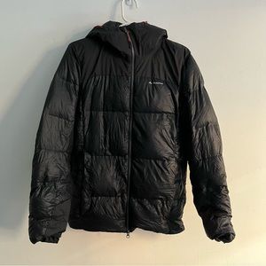 Packable Decathlon hiking down jacket MT-900